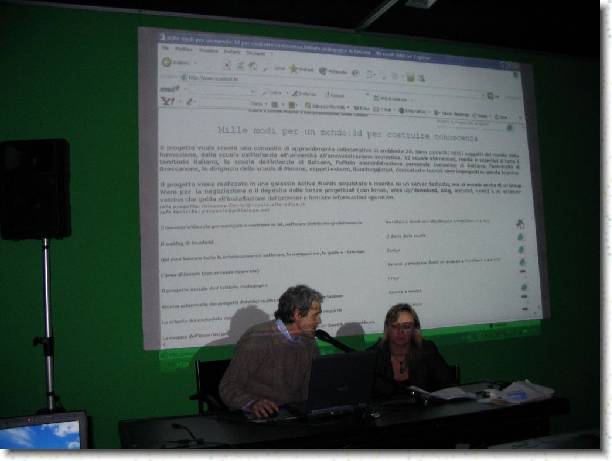 Clicca per scorrere le foto originali ingrandite